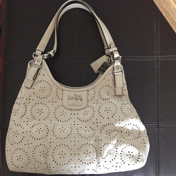 Coach Handbags - Coach Irovy Purse